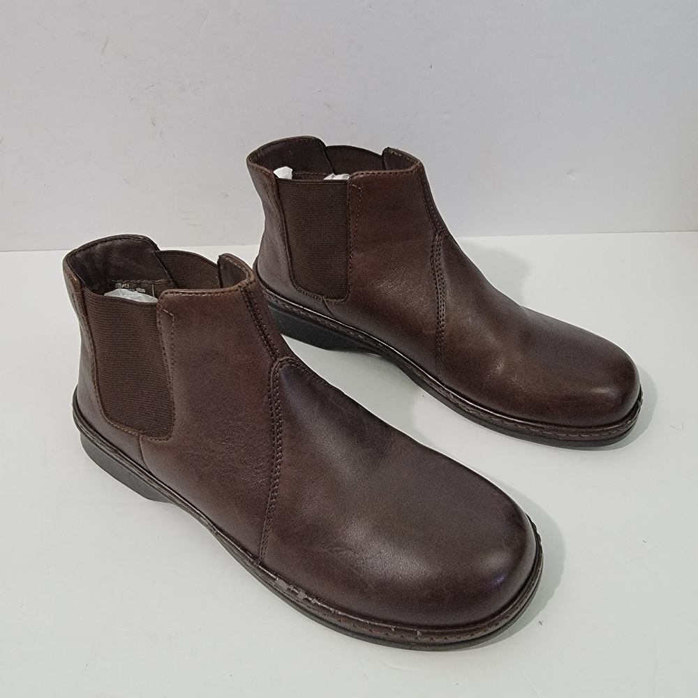 NEW Sonoma Brigade Brown Women's Ankle Boots Sz 7.5 Leather Pull-On